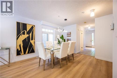 610 South Haven Drive, Waterloo, ON - Indoor Photo Showing Dining Room