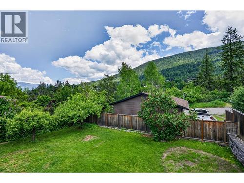 1708 Slocan Crescent, Nelson, BC 