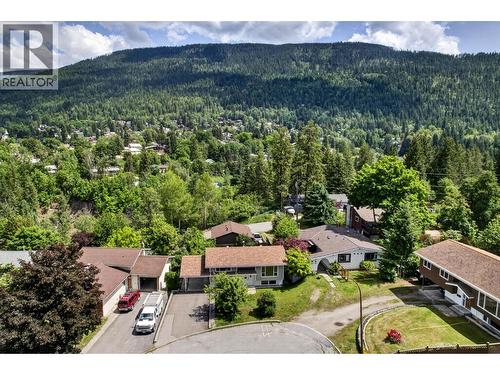 1708 Slocan Crescent, Nelson, BC 