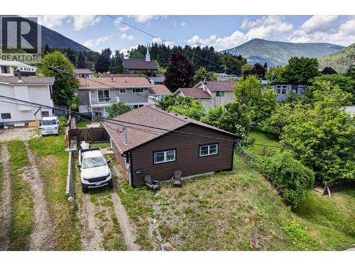 1708 Slocan Crescent, Nelson, BC 