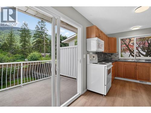 1708 Slocan Crescent, Nelson, BC 