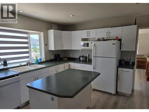 6802 Nighthawk Drive, Osoyoos, BC 