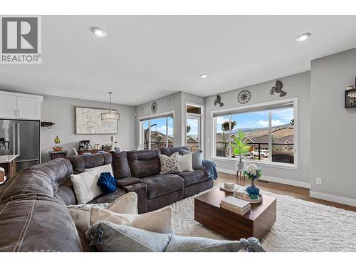 411 Prestwick Street, Kelowna, BC 