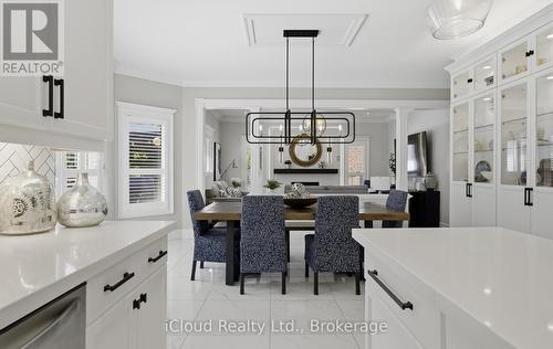 7 Gagnon Gate, Whitby, ON - Indoor Photo Showing Dining Room