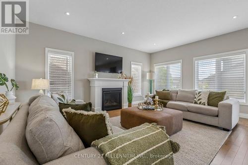 14 Strome Lane, Centre Wellington, ON 