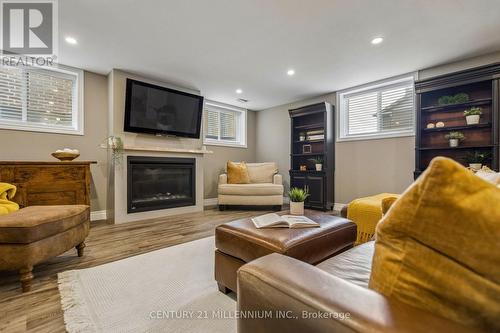 14 Strome Lane, Centre Wellington, ON 