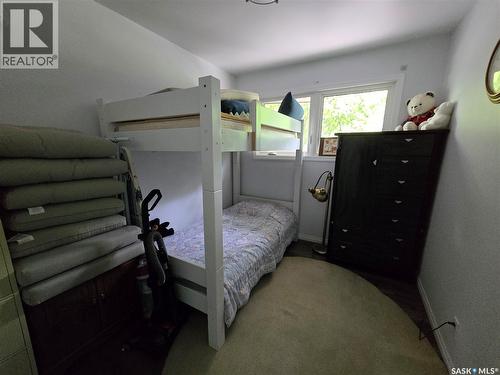 152 5Th Avenue Se, Swift Current, SK - Indoor Photo Showing Bedroom