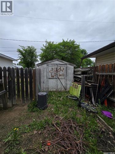 152 5Th Avenue Se, Swift Current, SK - Outdoor
