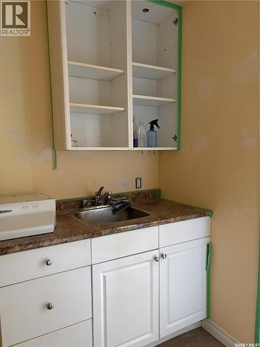601 Colborne Avenue, Viscount, SK 
