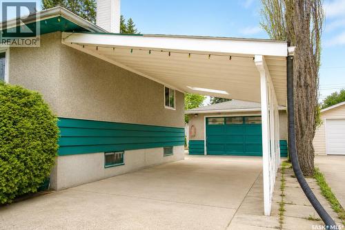 806 Cascade Street, Saskatoon, SK - Outdoor