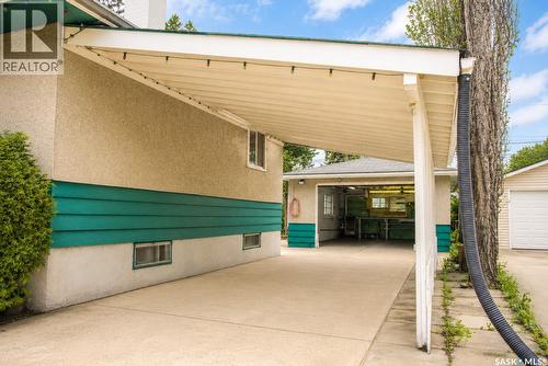 806 Cascade Street, Saskatoon, SK - Outdoor