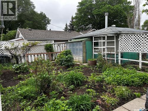 806 Cascade Street, Saskatoon, SK - Outdoor