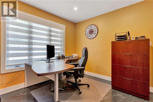 5 John Pound Road Unit# 22, Tillsonburg, ON - Indoor Photo Showing Office