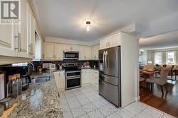 KITCHEN - 