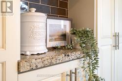 PANTRY - 