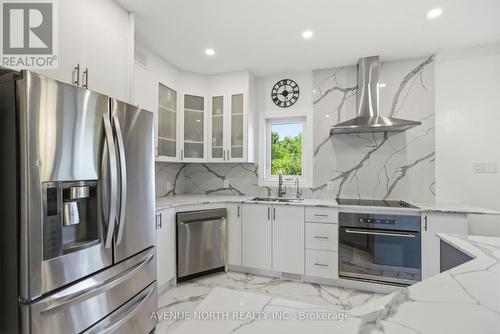 4446 Stonecrest Road, Ottawa, ON - Indoor Photo Showing Kitchen