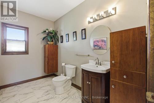 4446 Stonecrest Road, Ottawa, ON - Indoor Photo Showing Bathroom