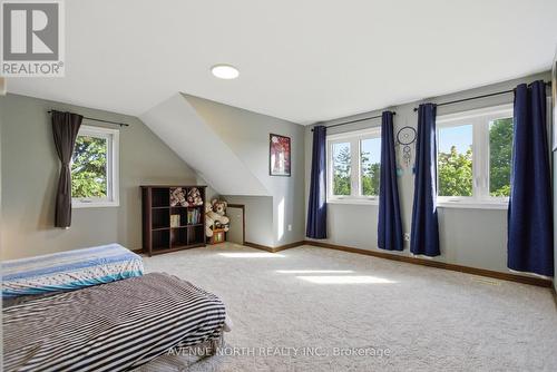 4446 Stonecrest Road, Ottawa, ON - Indoor Photo Showing Bedroom