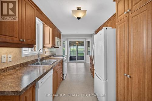 407 Flora Street, Carleton Place, ON - Indoor Photo Showing Kitchen With Double Sink