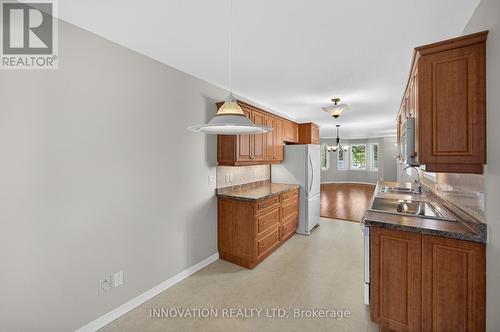 407 Flora Street, Carleton Place, ON - Indoor Photo Showing Kitchen