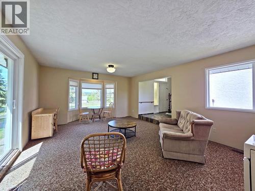4667 Lund Road, Quesnel, BC - Indoor Photo Showing Other Room