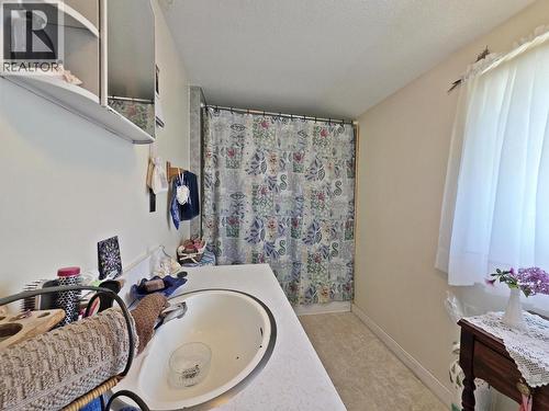 4667 Lund Road, Quesnel, BC - Indoor