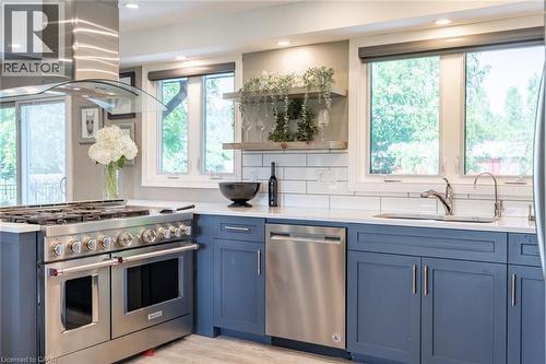 2172 Centre Road, Flamborough, ON - Indoor Photo Showing Kitchen