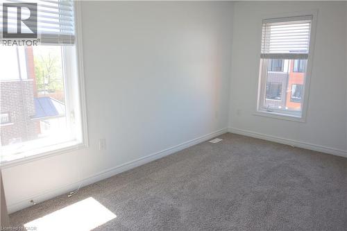 15 Sora Lane, Guelph, ON - Indoor Photo Showing Other Room