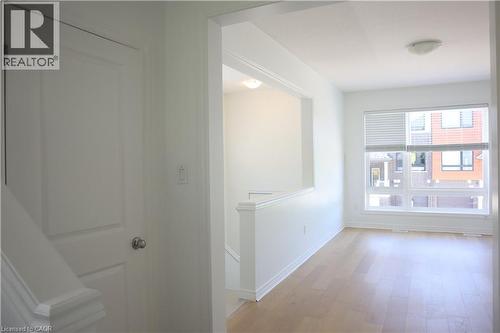 15 Sora Lane, Guelph, ON - Indoor Photo Showing Other Room