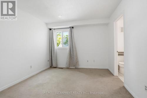65 - 2530 Northampton Boulevard, Burlington, ON - Indoor Photo Showing Other Room