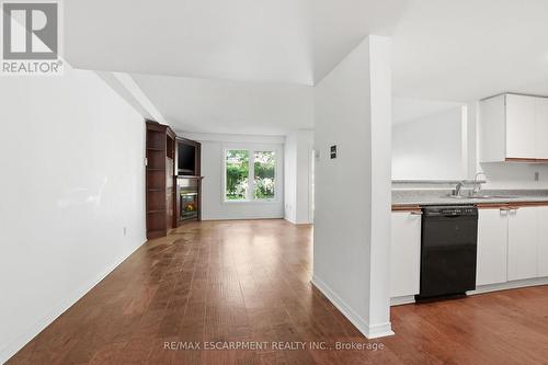 65 - 2530 Northampton Boulevard, Burlington, ON - Indoor