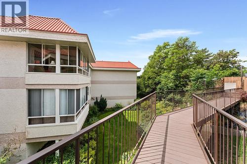 1534 Lawrence Avenue Unit# 304, Kelowna, BC - Outdoor With Exterior