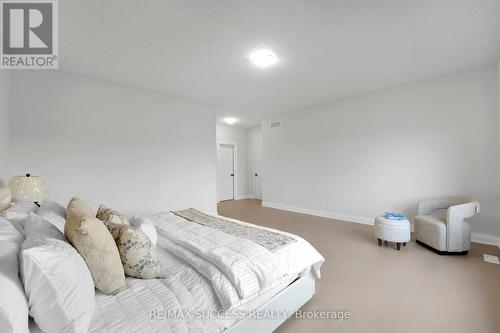 554 Bridgemill Crescent E, Kitchener, ON - Indoor Photo Showing Bedroom