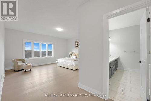 554 Bridgemill Crescent E, Kitchener, ON - Indoor