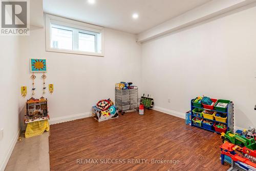 554 Bridgemill Crescent E, Kitchener, ON - Indoor Photo Showing Other Room