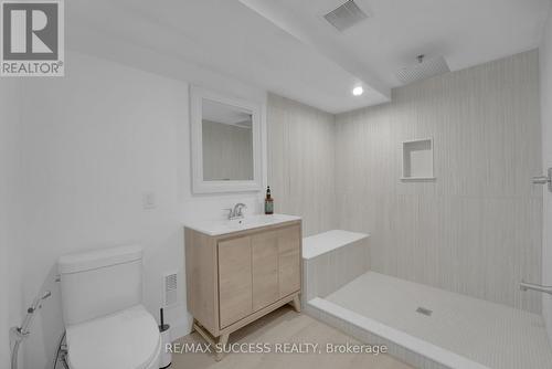 554 Bridgemill Crescent E, Kitchener, ON - Indoor Photo Showing Bathroom