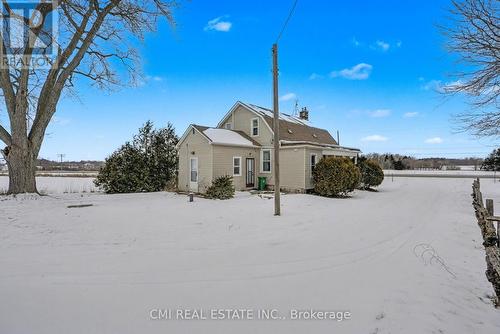 2546 Wilson Street, Hamilton, ON - Outdoor