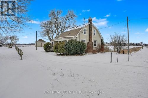 2546 Wilson Street, Hamilton, ON - Outdoor
