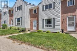 15 - 380 QUARTERLINE ROAD Tillsonburg, ON N4G 5L5