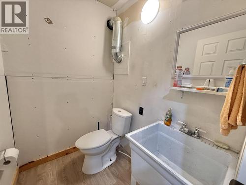 3416 Hayman Crescent, Quesnel, BC - Indoor Photo Showing Bathroom