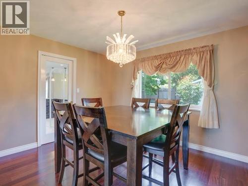 3419 Ontario Ave, Powell River, BC - Indoor Photo Showing Dining Room