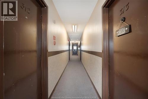 1655 Rooney Street, Windsor, ON - Indoor Photo Showing Other Room