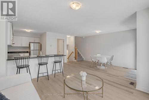 61 Dryden Lane, Hamilton, ON - Indoor