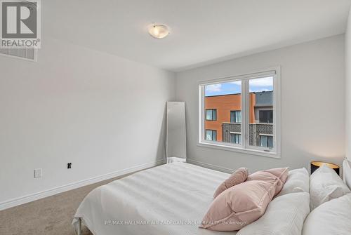 61 Dryden Lane, Hamilton, ON - Indoor Photo Showing Bedroom