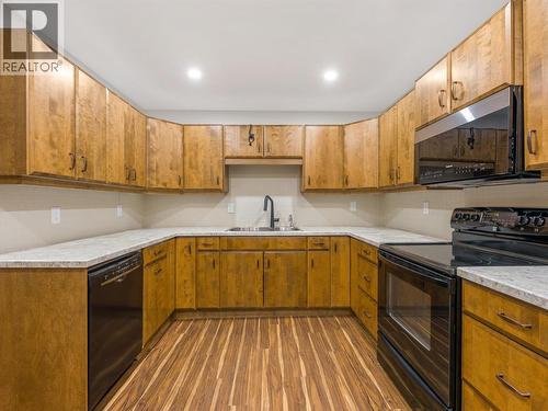 539 Sutherland Avenue Unit# 106, Kelowna, BC - Indoor Photo Showing Other Room