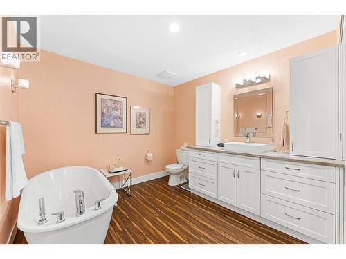 539 Sutherland Avenue Unit# 106, Kelowna, BC - Indoor