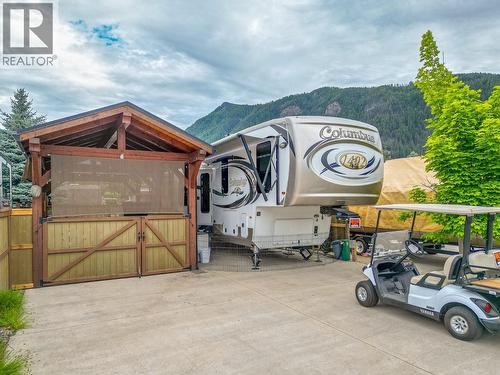 1383 Silver Sands Road Unit# 109, Sicamous, BC 