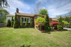 31 CARLTON AVENUE Welland (N. Welland), ON L3C 1P8
