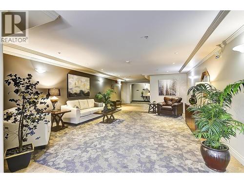 Front lobby to 1960 Enterprise - 1960 Enterprise Way Unit# 412, Kelowna, BC - Indoor Photo Showing Other Room