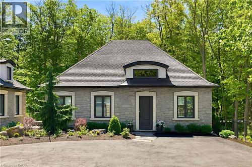 3205 Highpoint Court, Burlington, ON - Outdoor